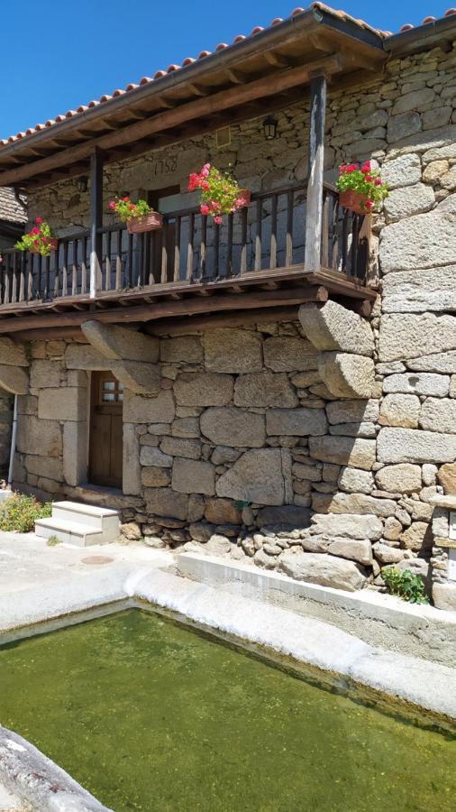 Casa Garcia - Chaves Villa Exterior photo